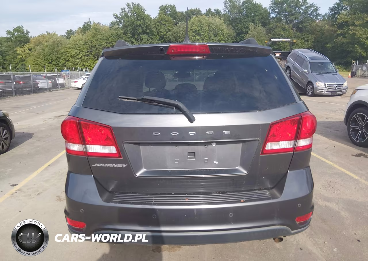 2019 Dodge Journey Se VIN:3C4PDCBBXKT869990 - 16
