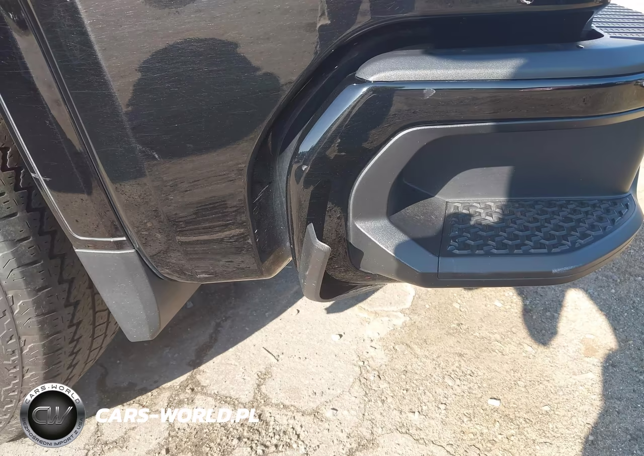 2023 GMC Sierra 1500 4Wd Short Box Elevation With 3Sb VIN:3GTUUCED6PG232546 - 19