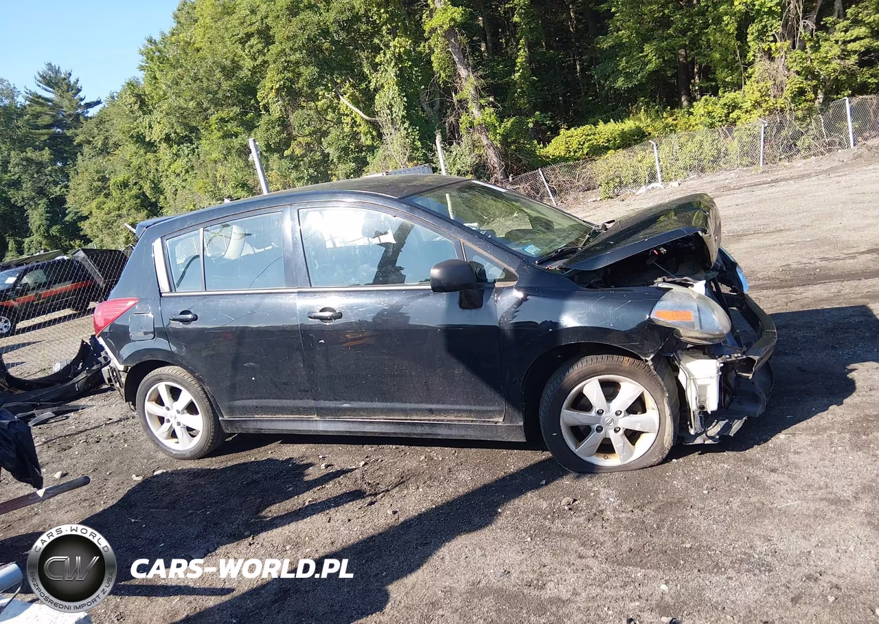 2010 Nissan Versa 1.8Sl VIN:3N1BC1CP4AL362631 - 14