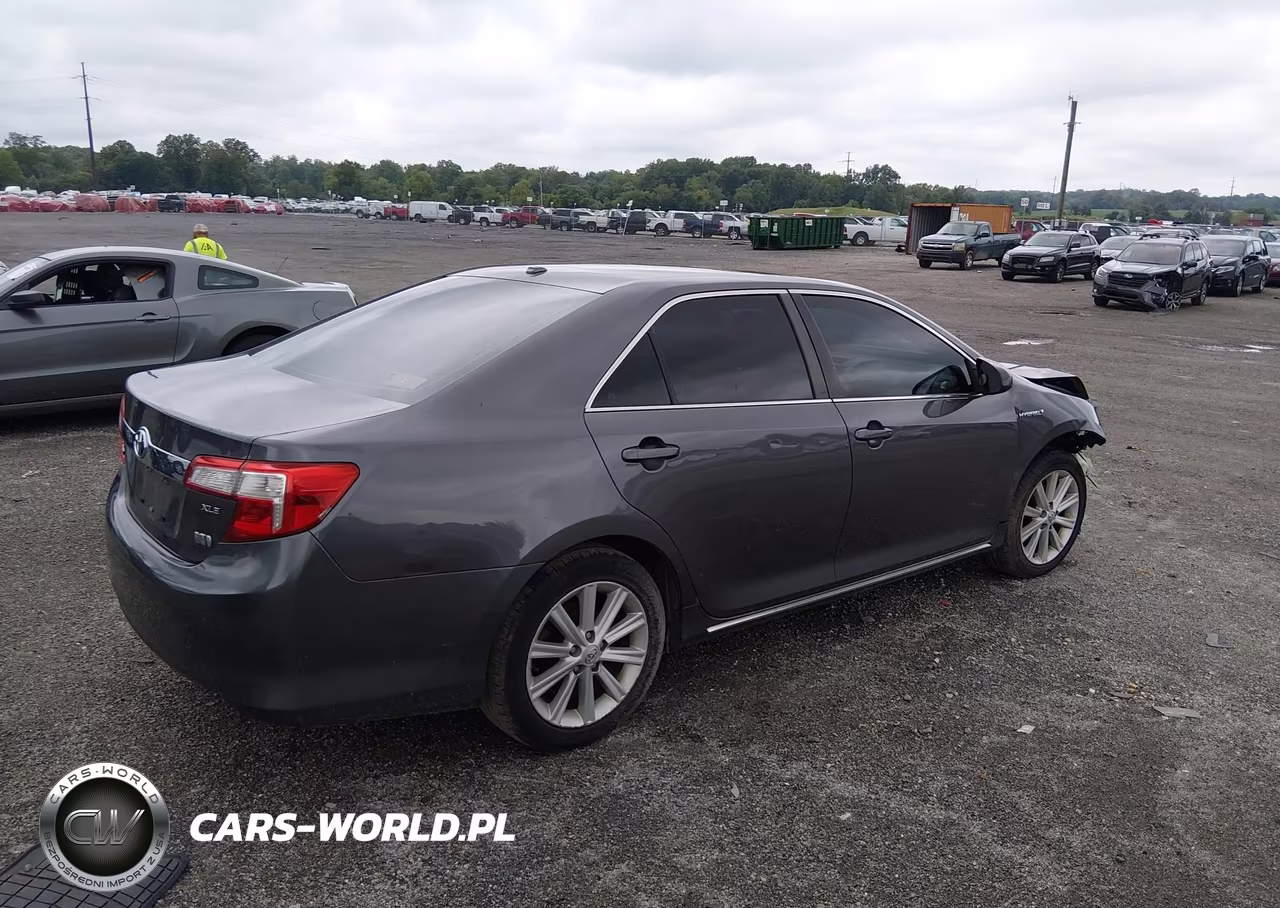 2014 Toyota Camry Hybrid Xle VIN:4T1BD1FK8EU101164 - 4