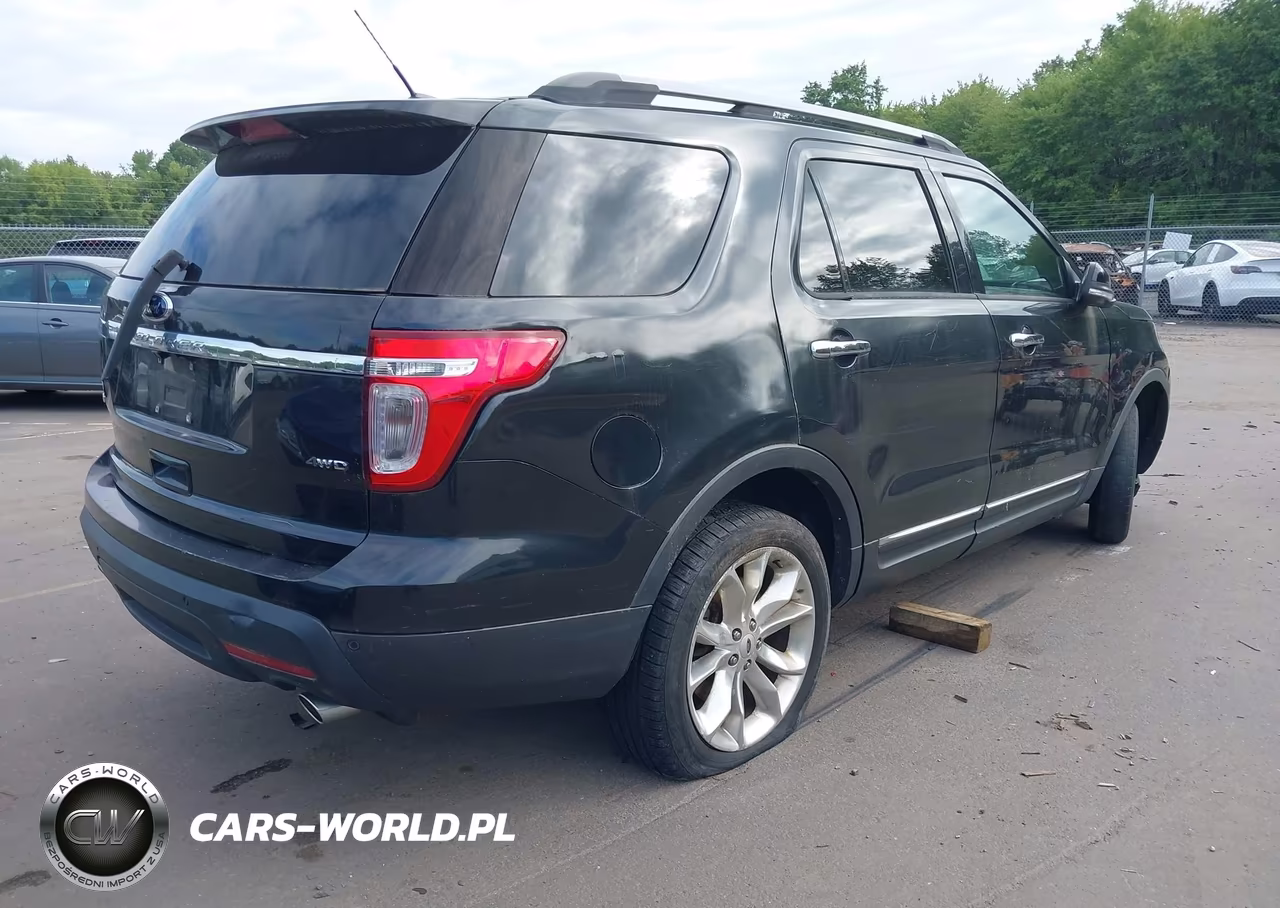2014 Ford Explorer Xlt VIN:1FM5K8D86EGB31877 - 4