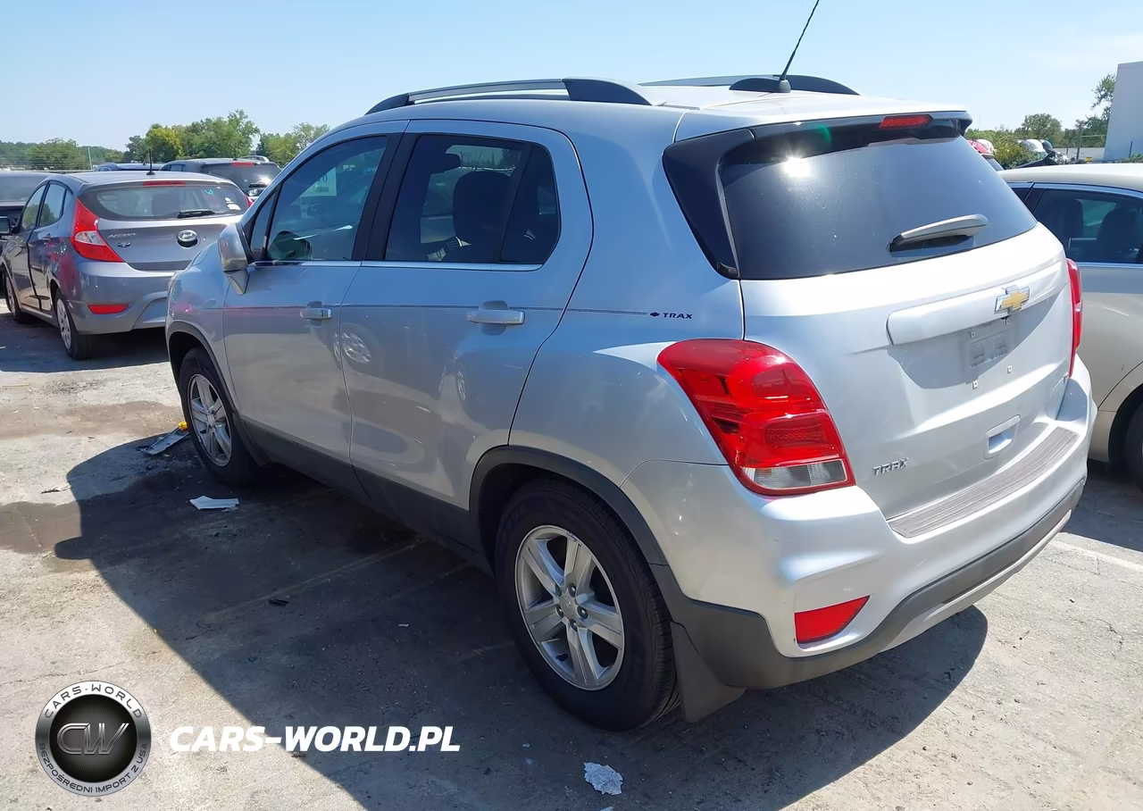 2018 Chevrolet Trax Lt VIN:3GNCJLSB1JL330770 - 3