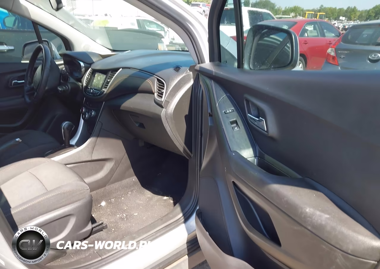 2018 Chevrolet Trax Lt VIN:3GNCJLSB1JL330770 - 5