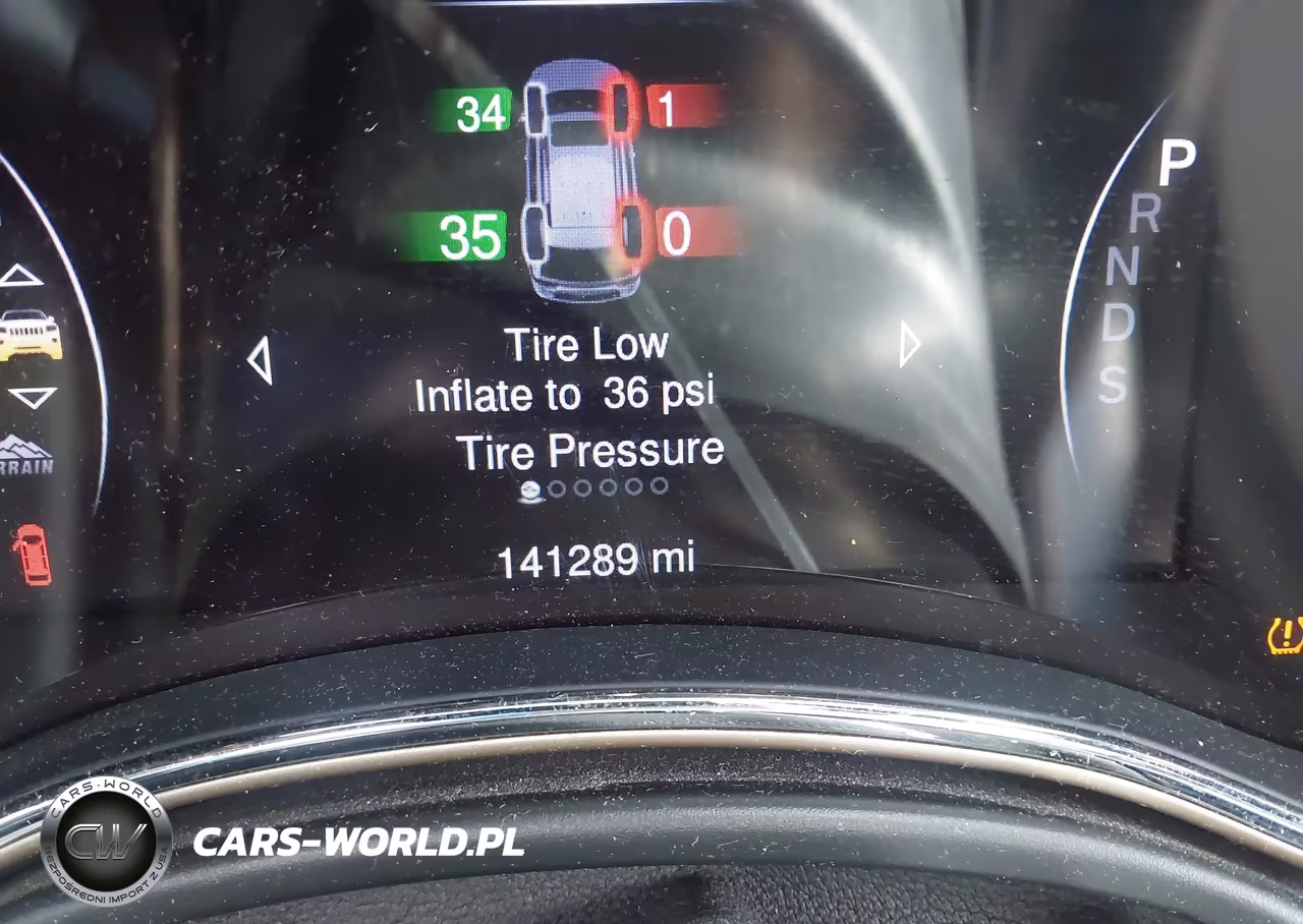 2015 Jeep Grand Cherokee Overland VIN:1C4RJFCG8FC665221 - 15