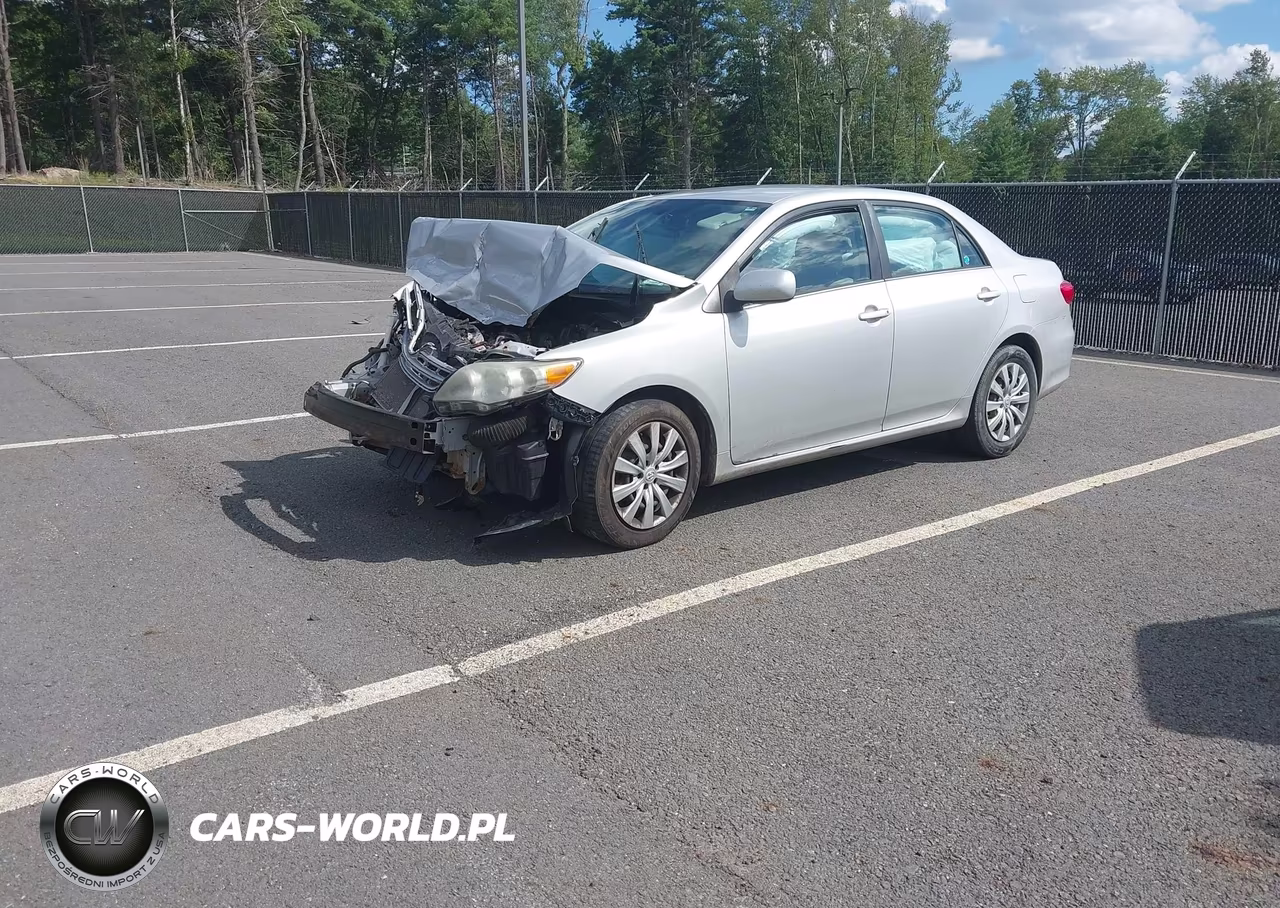 2013 Toyota Corolla Le VIN:2T1BU4EE5DC962959 - 2