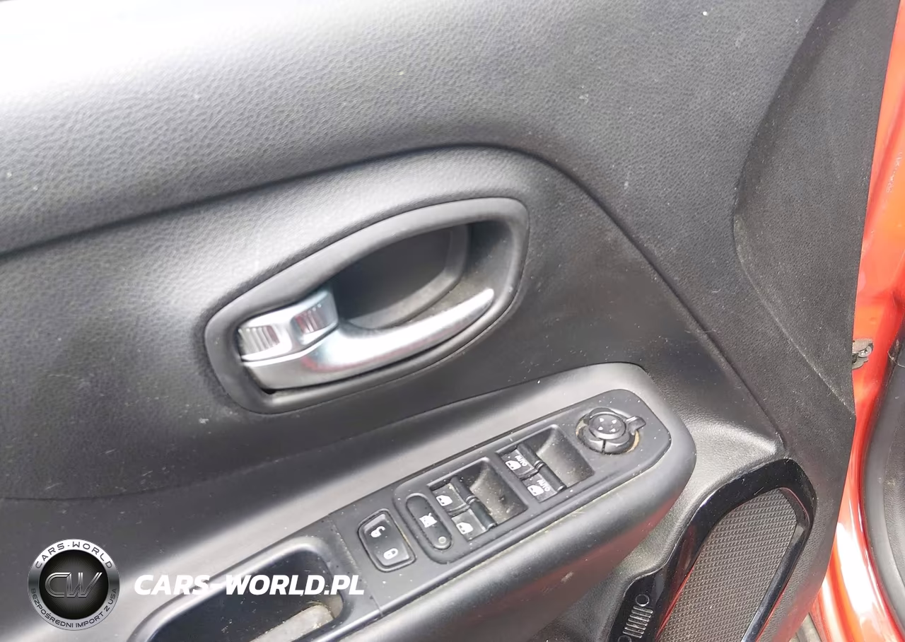 2017 Jeep Renegade Altitude 4X4 VIN:ZACCJBBH3HPG06066 - 17
