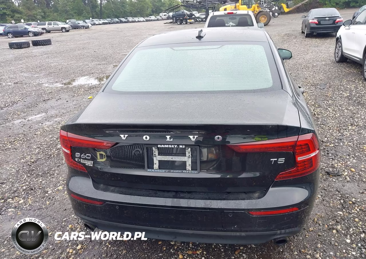 2020 Volvo S60 T5 Momentum VIN:7JR102FK6LG040296 - 16
