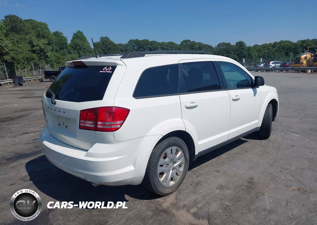 2018 Dodge Journey Se VIN:3C4PDCAB4JT519416 - 4