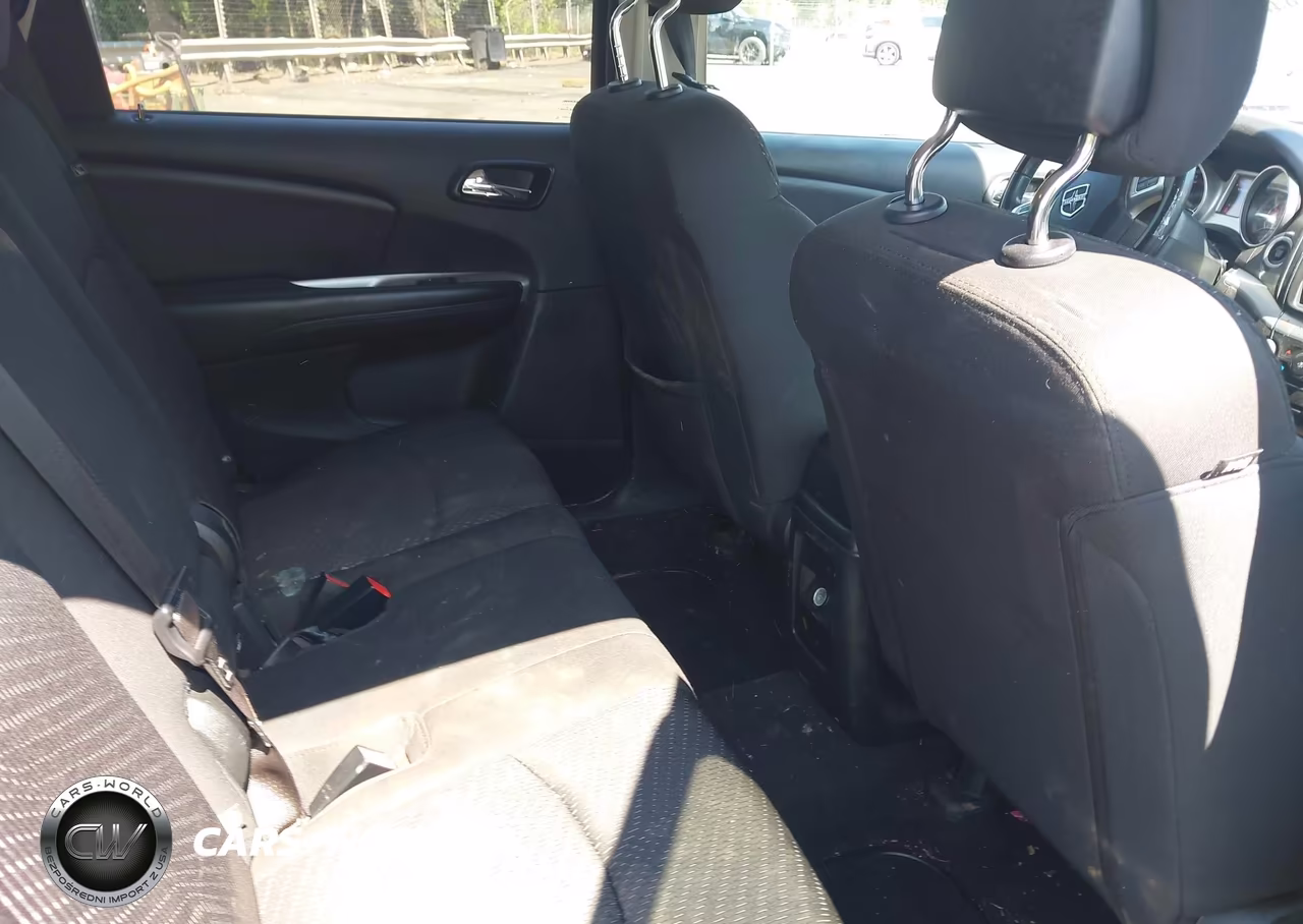 2018 Dodge Journey Se VIN:3C4PDCAB4JT519416 - 8