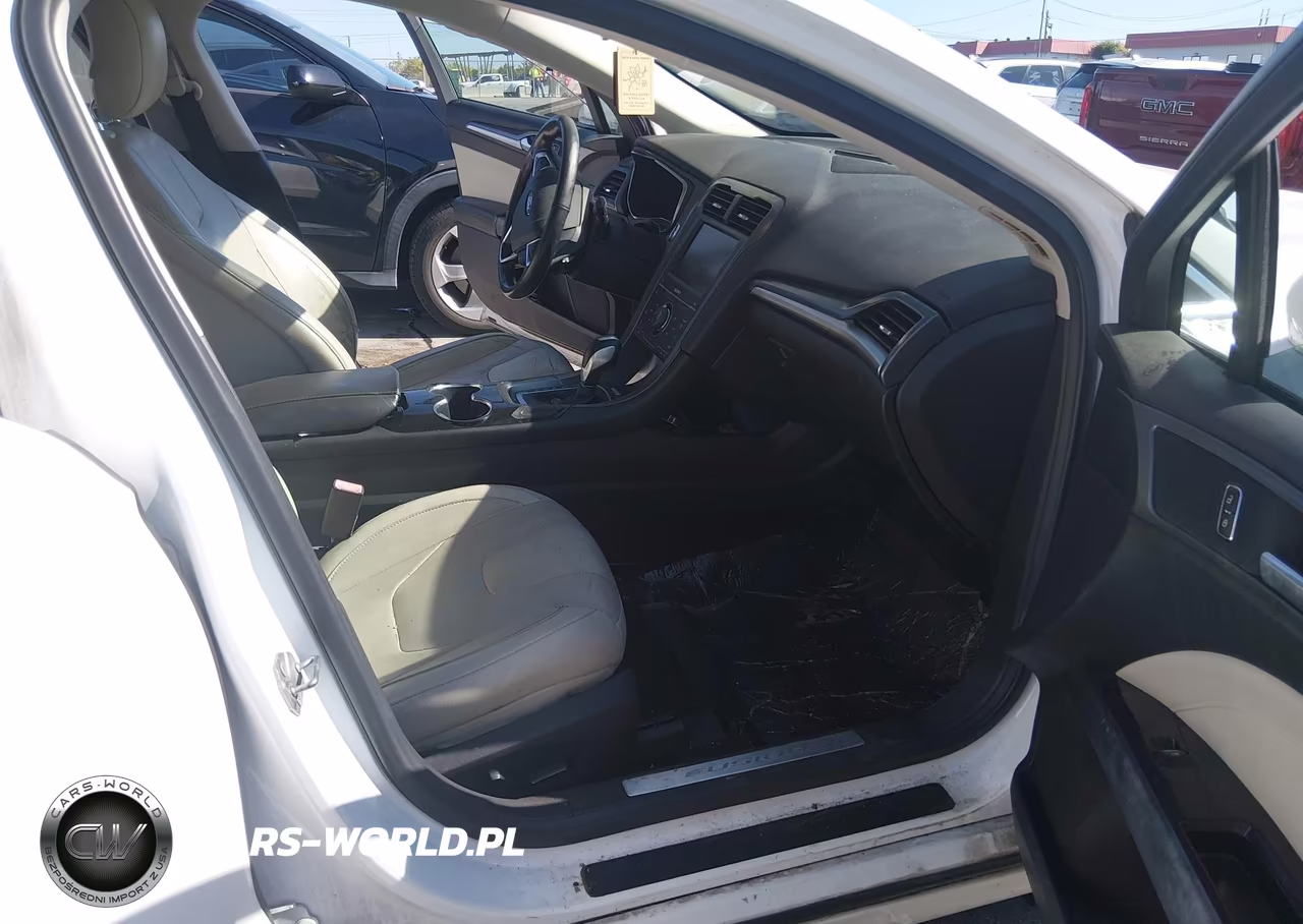 2014 Ford Fusion Titanium VIN:3FA6P0K92ER271303 - 5