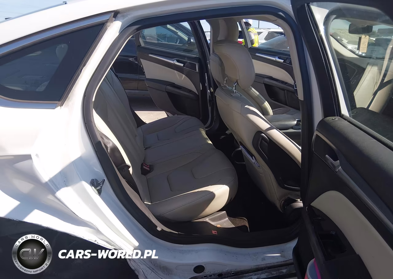 2014 Ford Fusion Titanium VIN:3FA6P0K92ER271303 - 8
