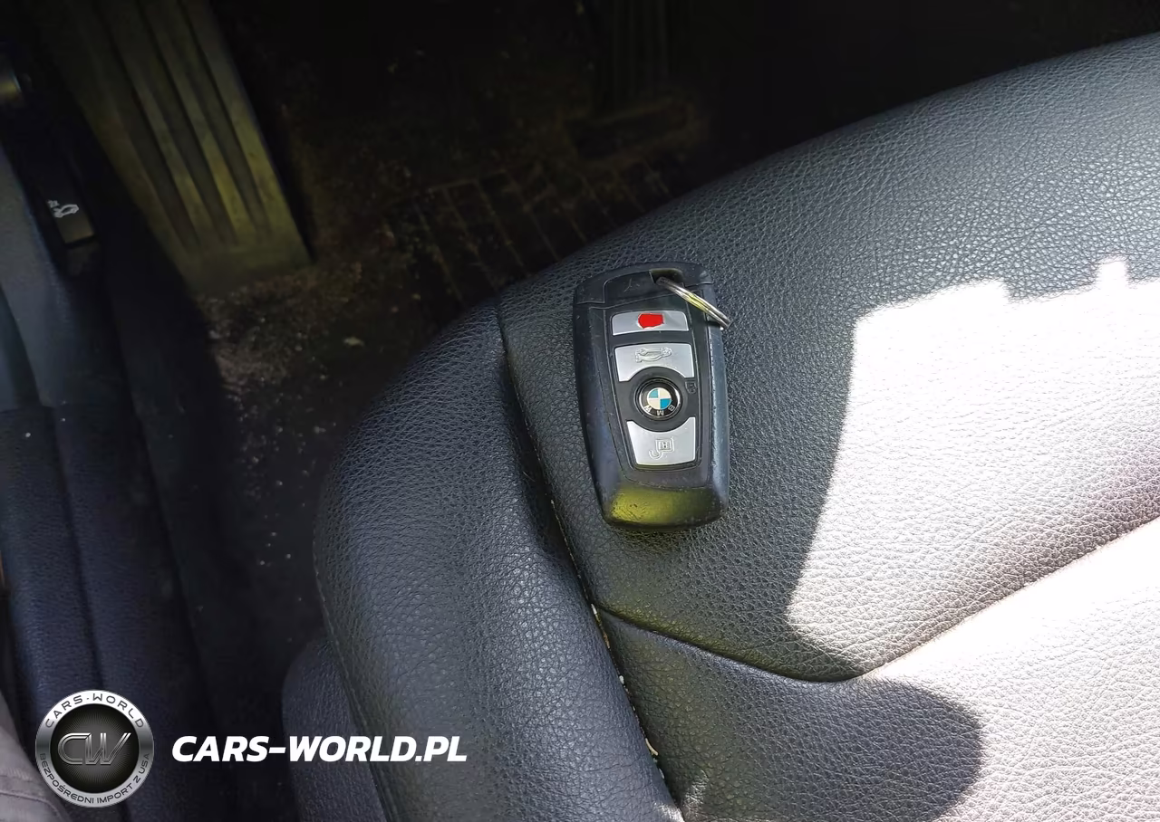 2016 BMW 320I xDrive VIN:WBA8E5G59GNT40941 - 11