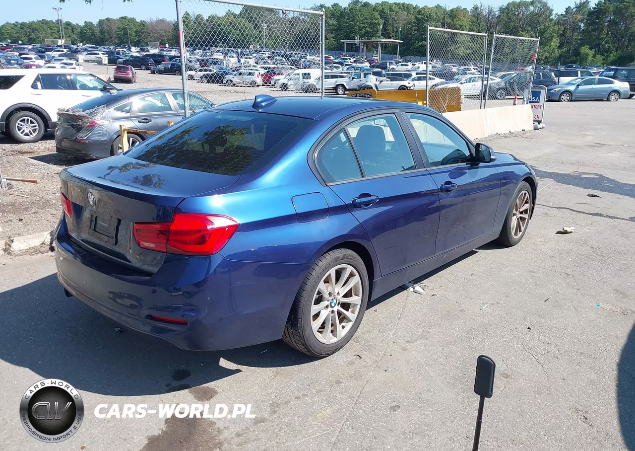 2016 BMW 320I xDrive VIN:WBA8E5G59GNT40941 - 4