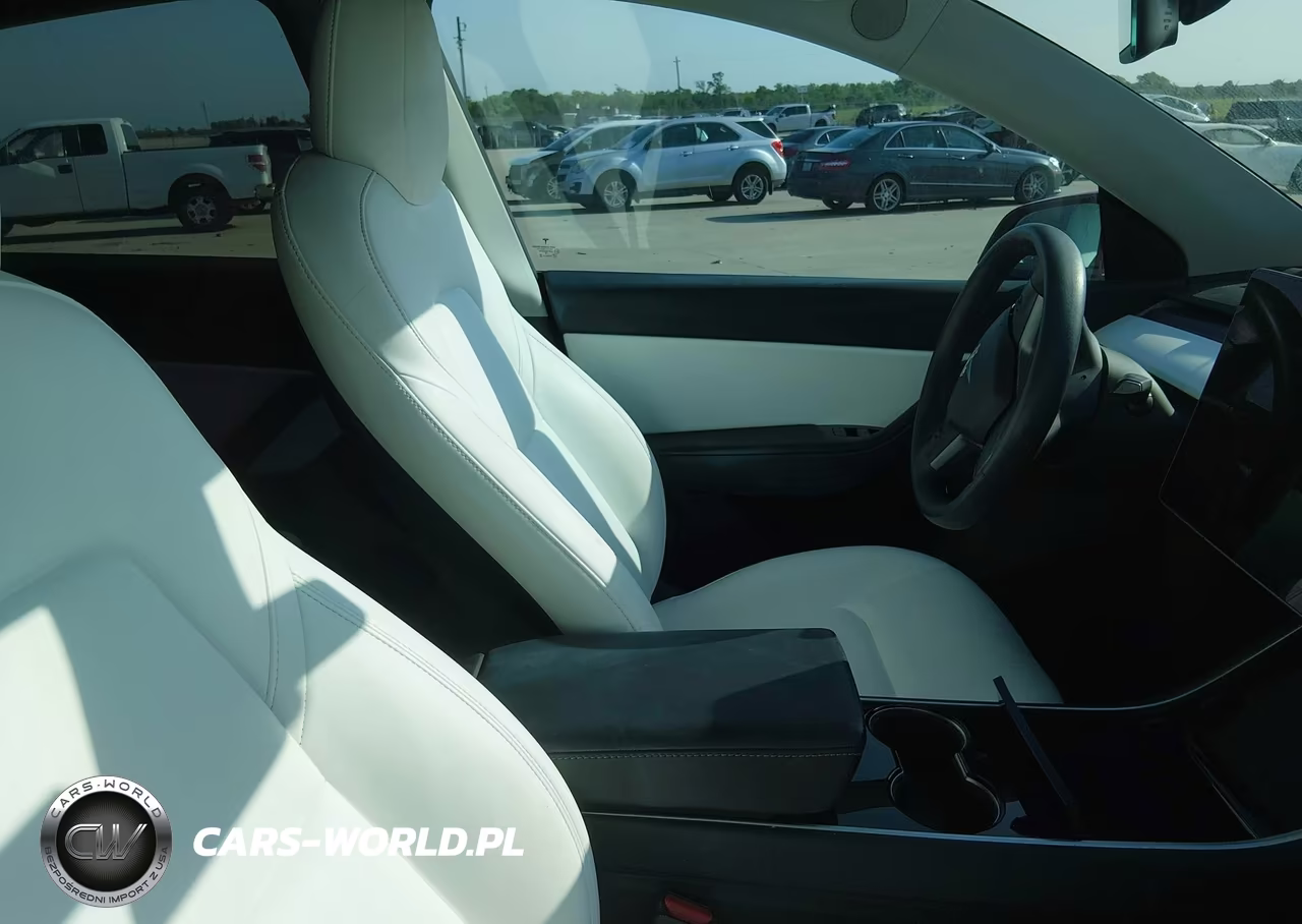 2020 Tesla Model Y Long Range Dual Motor All-Wheel Drive VIN:5YJYGDEE9LF024376 - 5