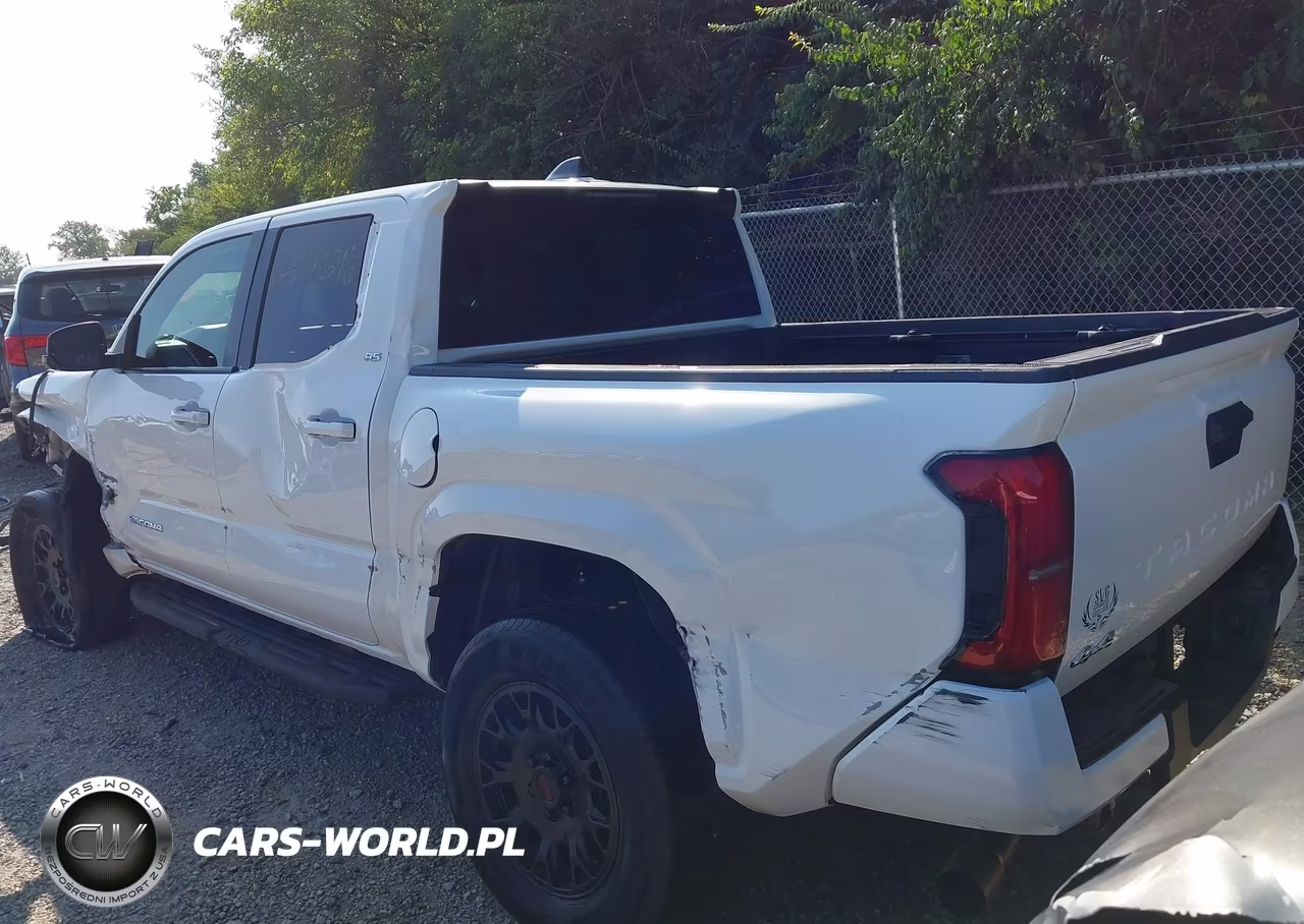 2025 Toyota Tacoma Sr5 VIN:3TMLB5JN7SM201358 - 3