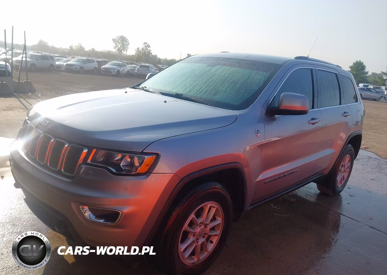 2019 Jeep Grand Cherokee Laredo VIN:1C4RJFAG9KC536983 - 2