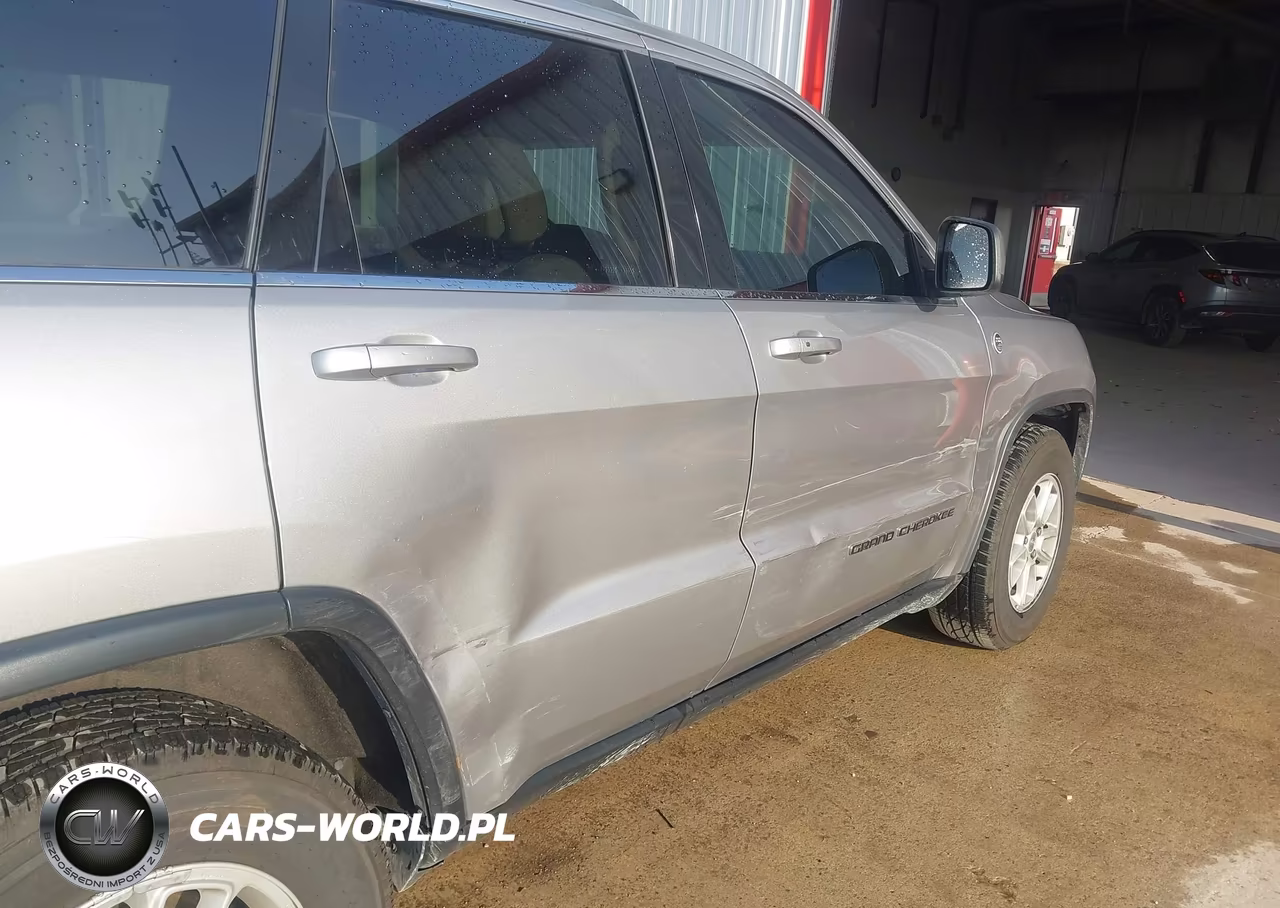 2019 Jeep Grand Cherokee Laredo VIN:1C4RJFAG9KC536983 - 6