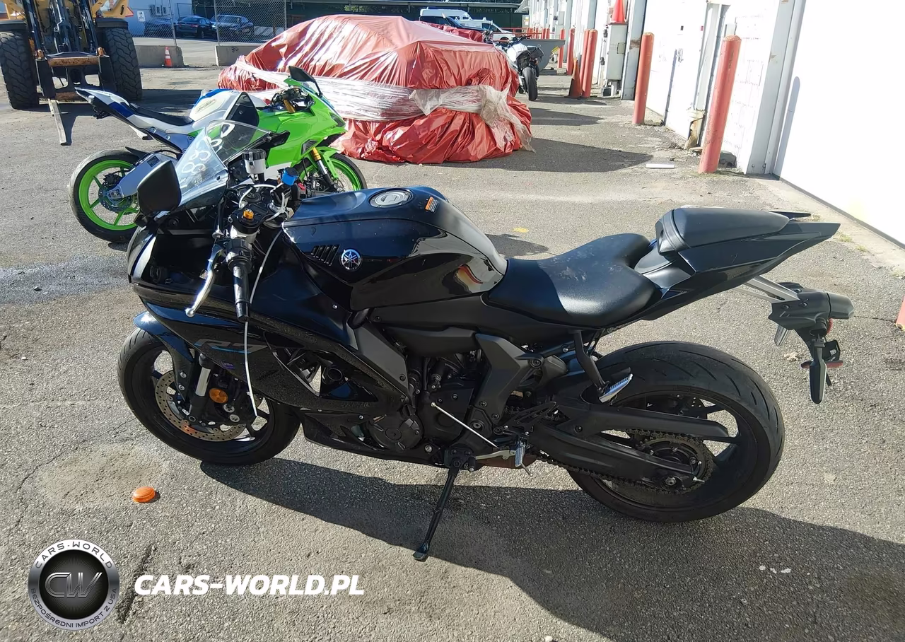2023 Yamaha Yzfr7 VIN:JYARM38E4PA005103 - 12