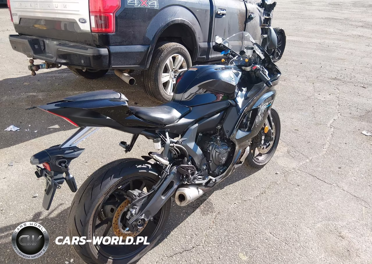 2023 Yamaha Yzfr7 VIN:JYARM38E4PA005103 - 3