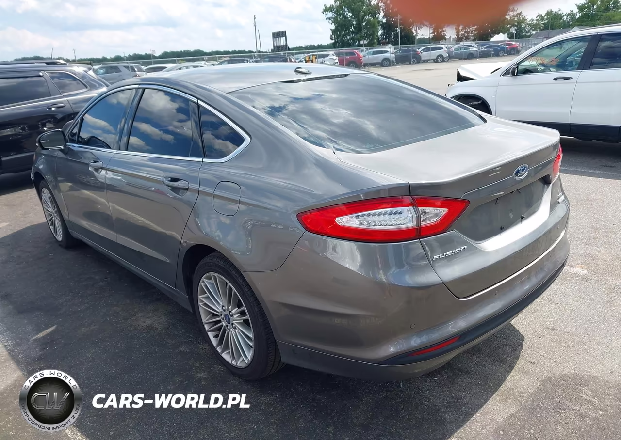 2013 Ford Fusion Se VIN:3FA6P0HR5DR388945 - 3