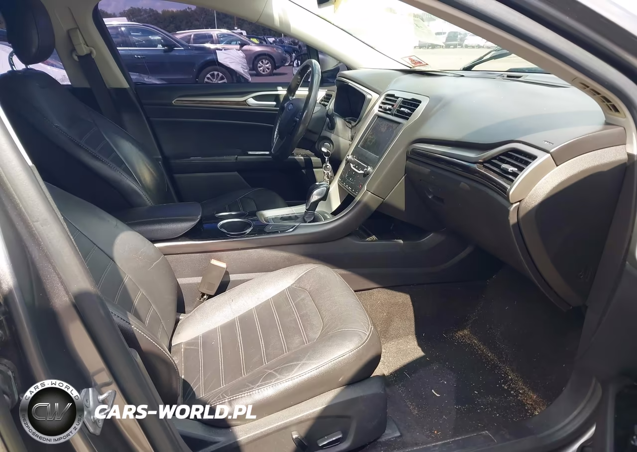 2013 Ford Fusion Se VIN:3FA6P0HR5DR388945 - 5