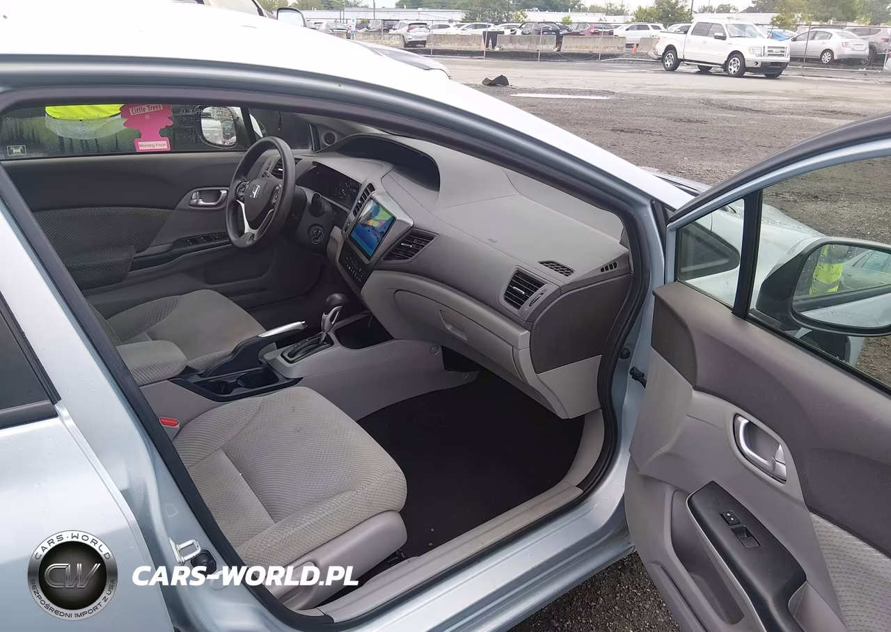 2012 Honda Civic Hybrid VIN:JHMFB4F20CS008837 - 5