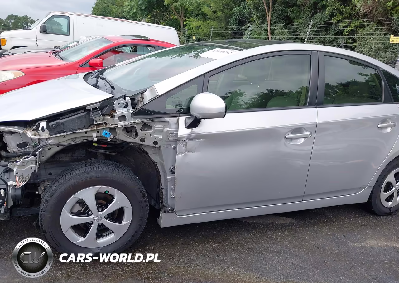 2013 Toyota Prius Three VIN:JTDKN3DU3D1727187 - 15