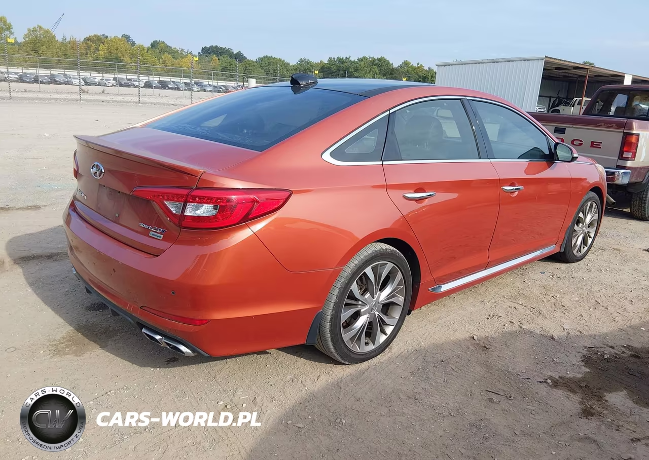 2015 Hyundai Sonata Limited 2.0T VIN:5NPE34AB2FH115053 - 4
