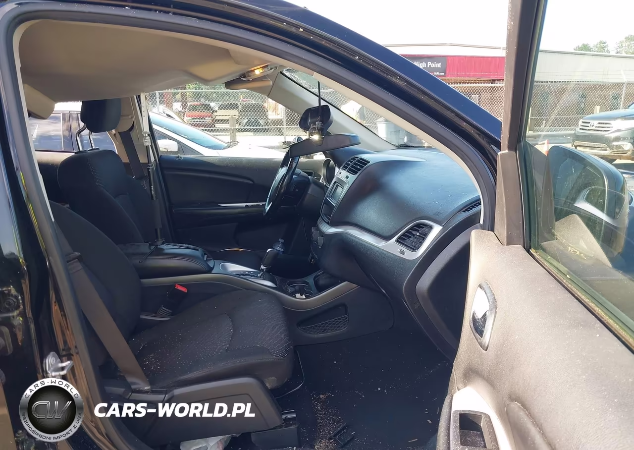 2019 Dodge Journey Se VIN:3C4PDCBB8KT797056 - 5