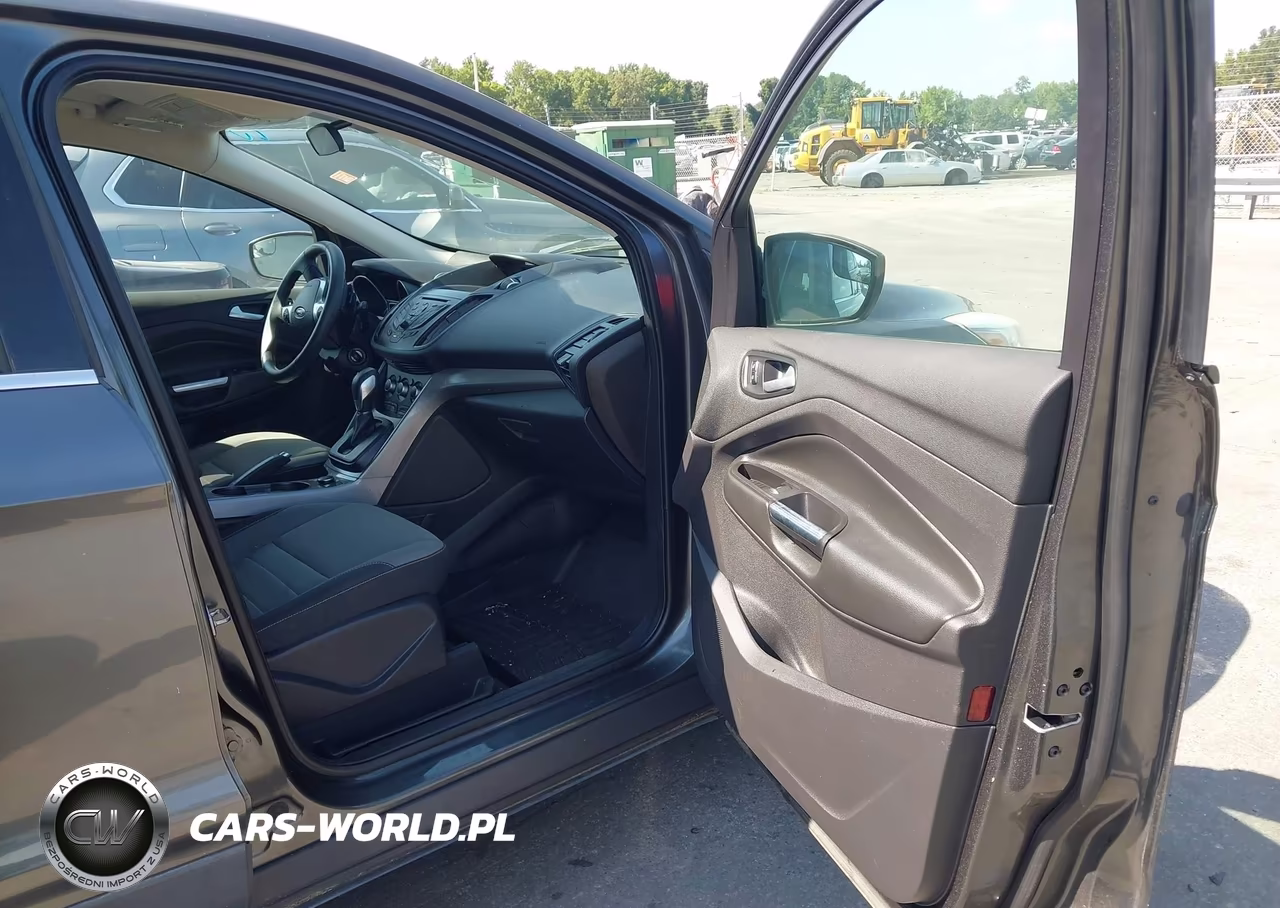2016 Ford Escape Se VIN:1FMCU9GX9GUB92686 - 5