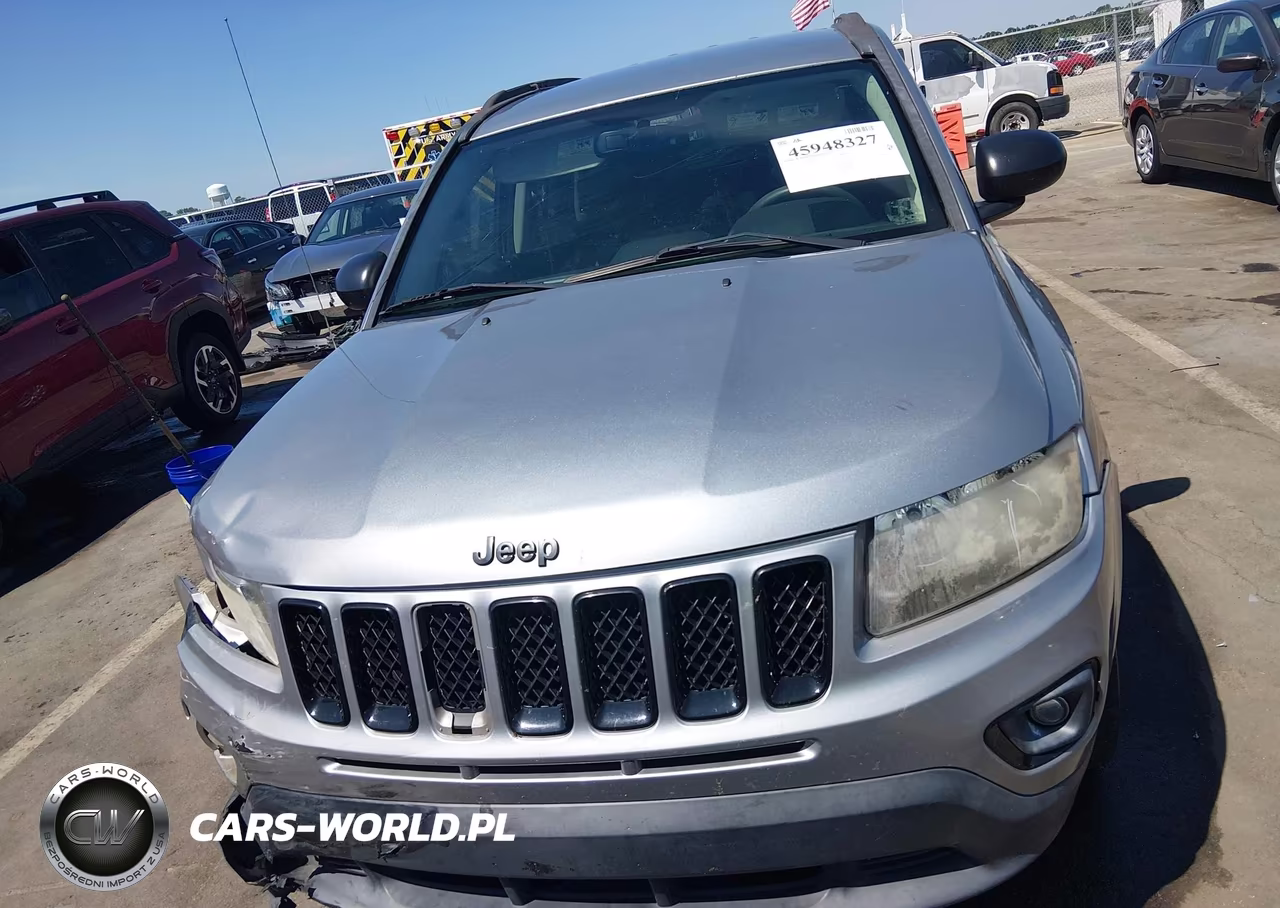 2014 Jeep Compass Altitude VIN:1C4NJCBA5ED822853 - 12