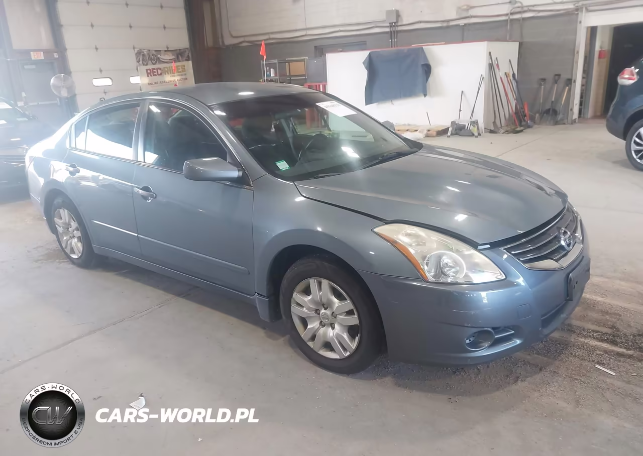 2010 Nissan Altima 2.5 S – zdjęcie 1 z 12