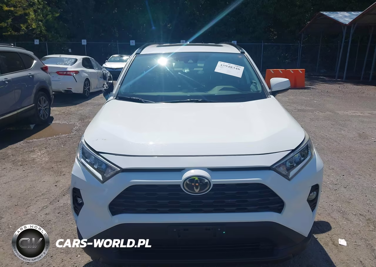 2020 Toyota Rav4 Xle Premium VIN:2T3A1RFV3LW090155 - 12