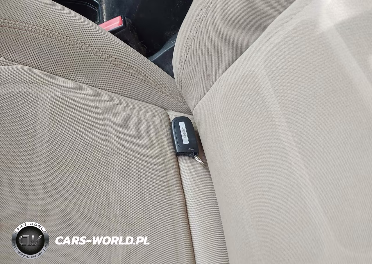2018 Jeep Renegade Latitude Fwd VIN:ZACCJABB1JPH64174 - 11