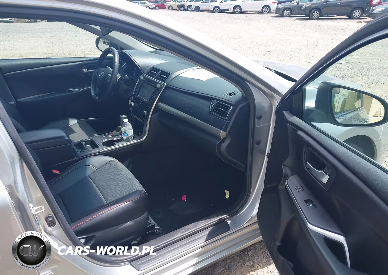 2017 Toyota Camry Se VIN:4T1BF1FK0HU282498 - 5