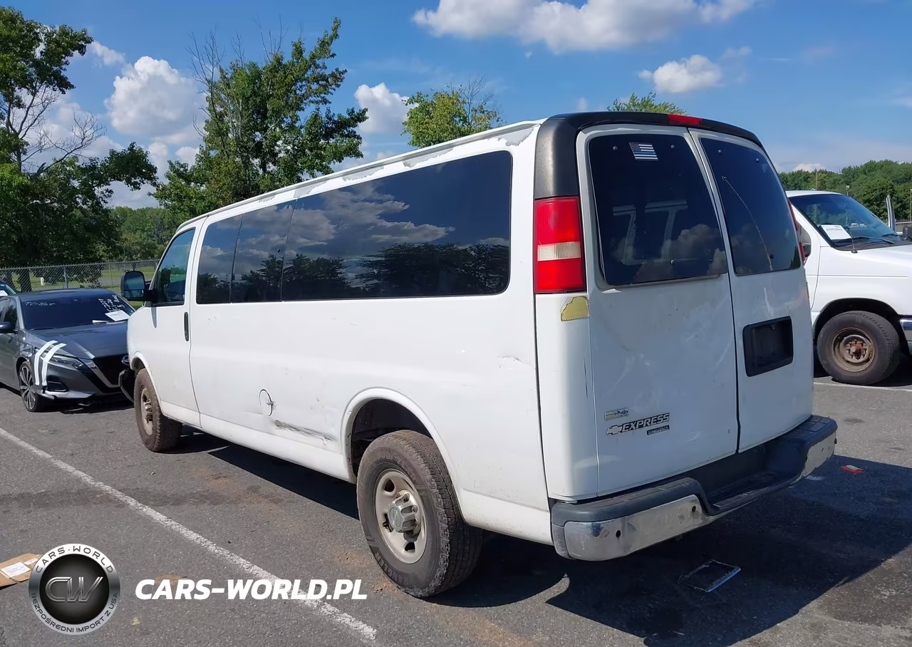 2011 Chevrolet Express 3500 Ls VIN:1GAZGZFG3B1150413 - 3