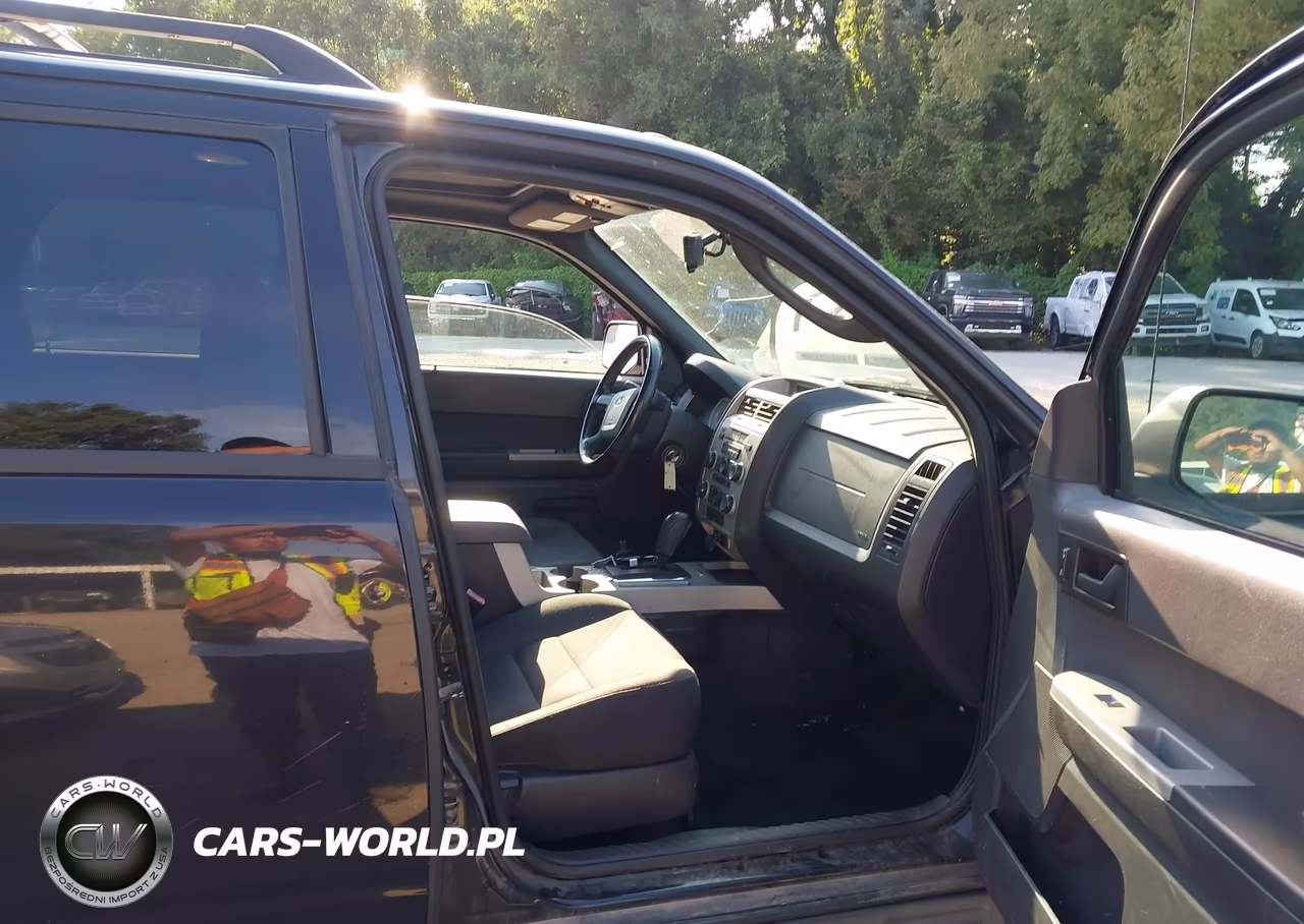 2011 Ford Escape Xlt VIN:1FMCU9D76BKA62003 - 5