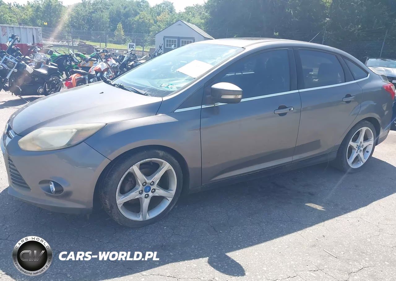 2012 Ford Focus Titanium VIN:1FAHP3J24CL195366 - 2