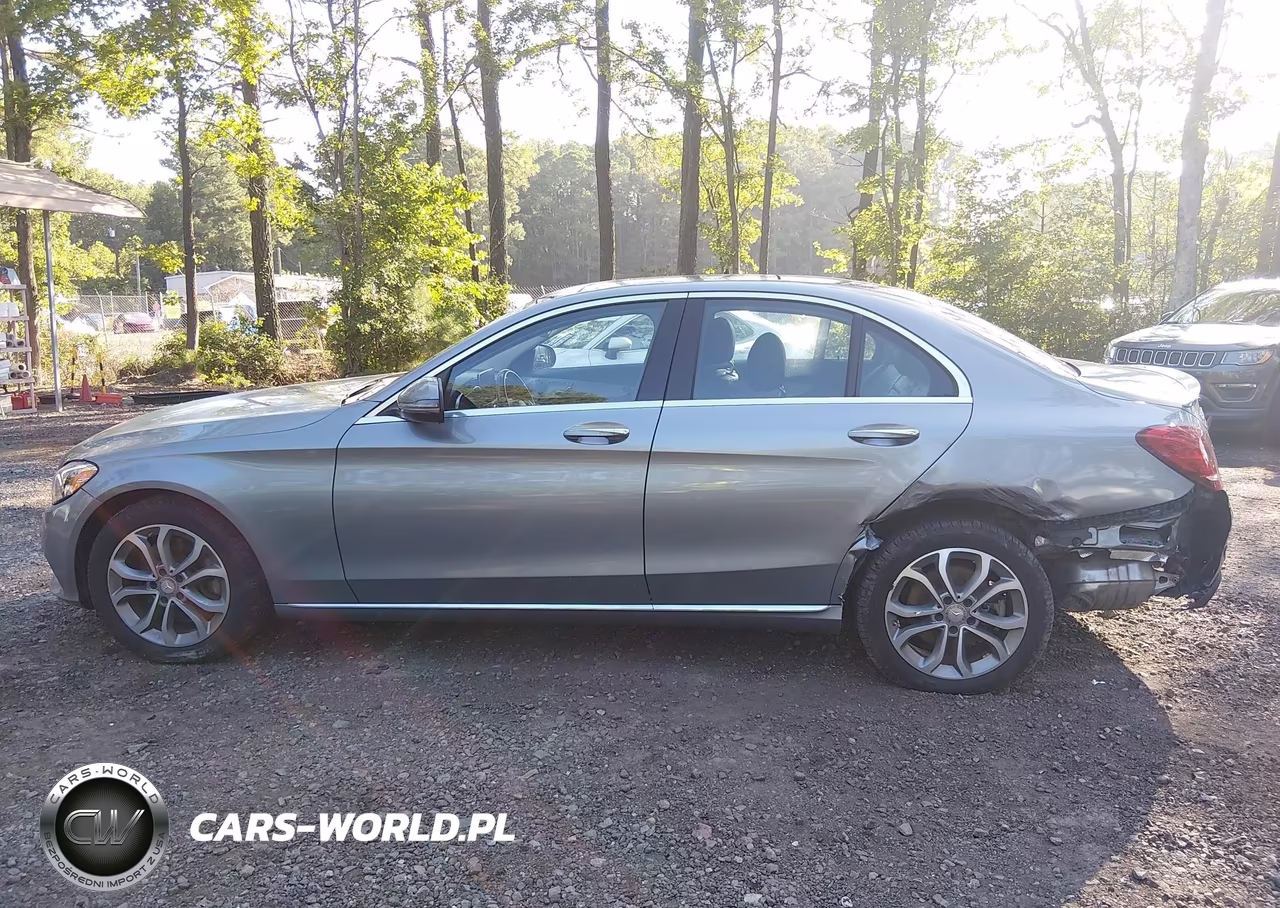 2016 Mercedes-Benz C 300 4Matic VIN:55SWF4KB5GU126816 - 14