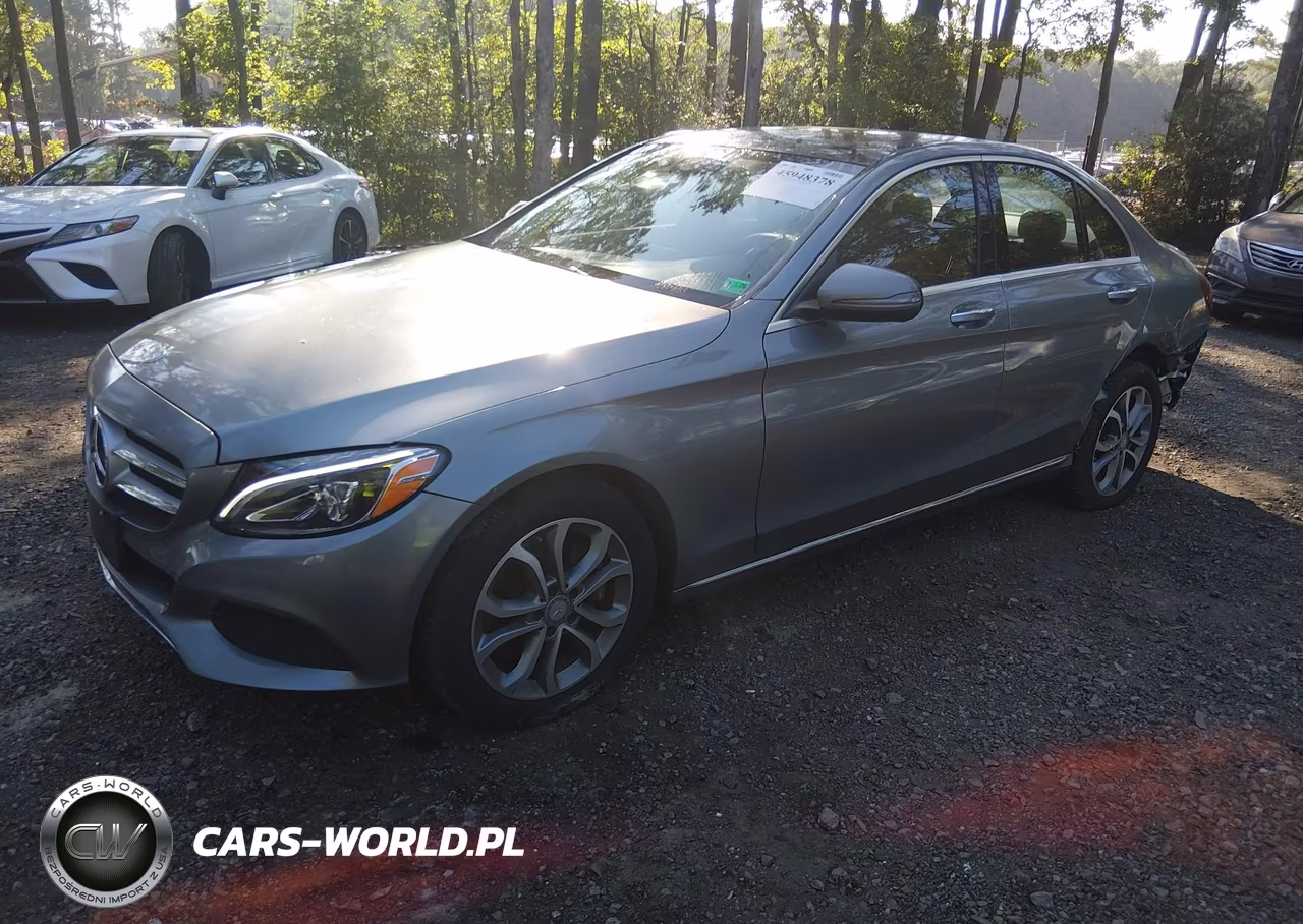 2016 Mercedes-Benz C 300 4Matic VIN:55SWF4KB5GU126816 - 2