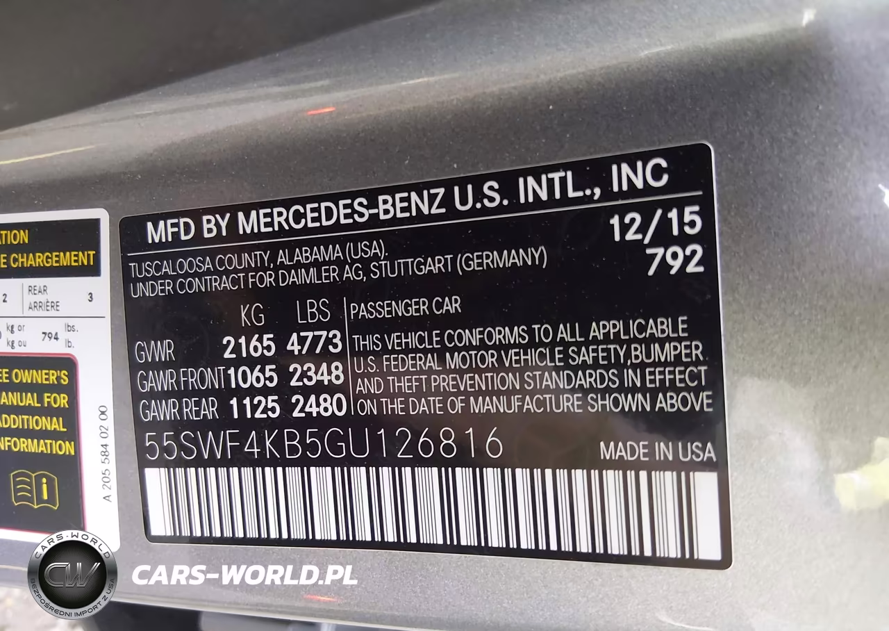 2016 Mercedes-Benz C 300 4Matic VIN:55SWF4KB5GU126816 - 9
