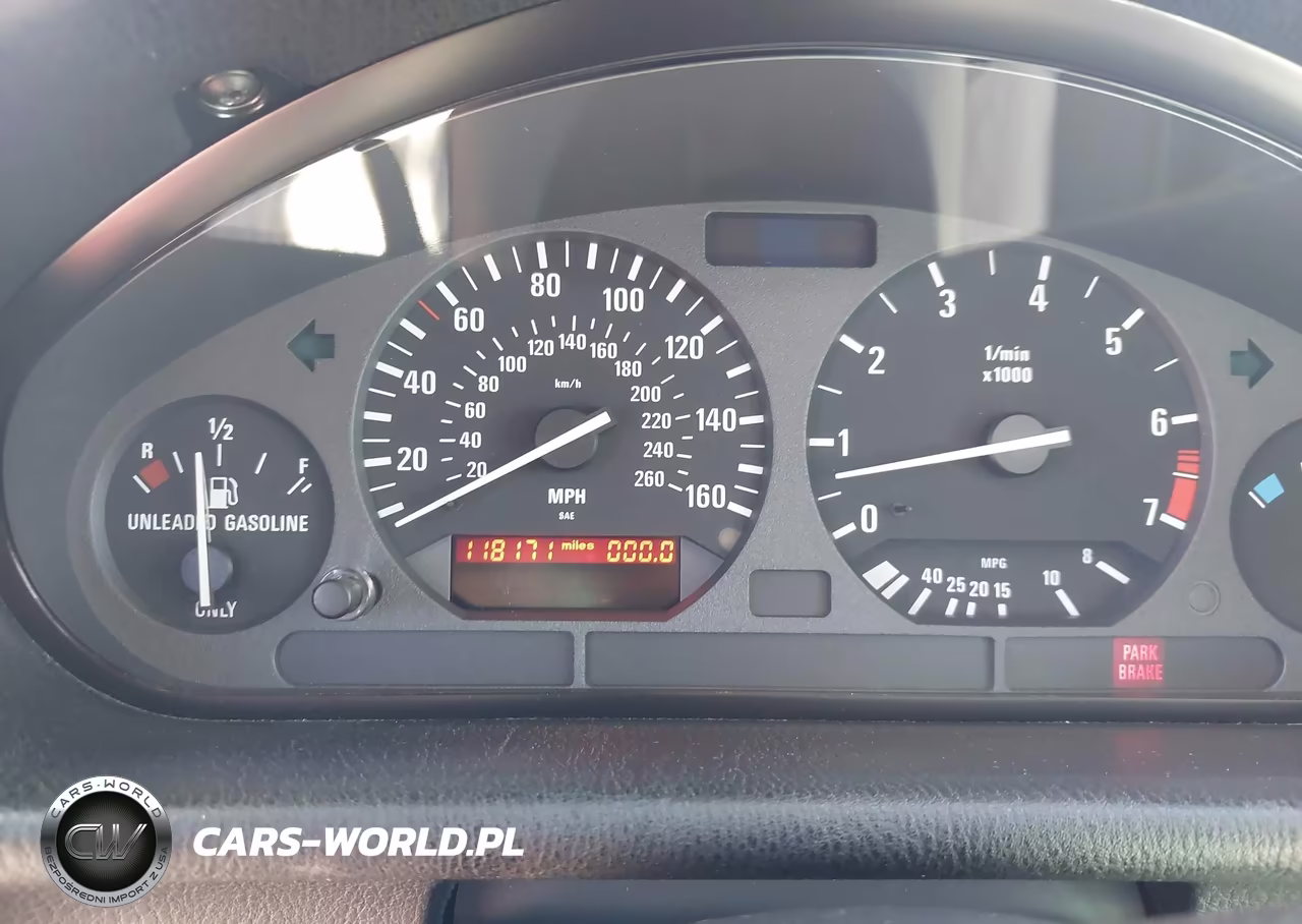 1994 BMW 325 Is VIN:WBABF3327REF47529 - 7