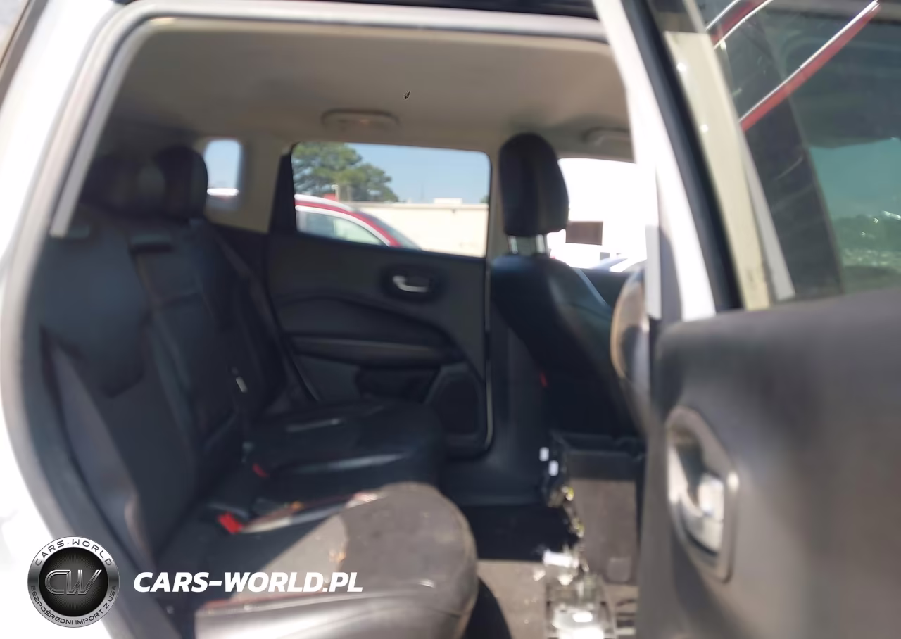 2020 Jeep Compass Trailhawk 4X4 VIN:3C4NJDDB2LT126647 - 8