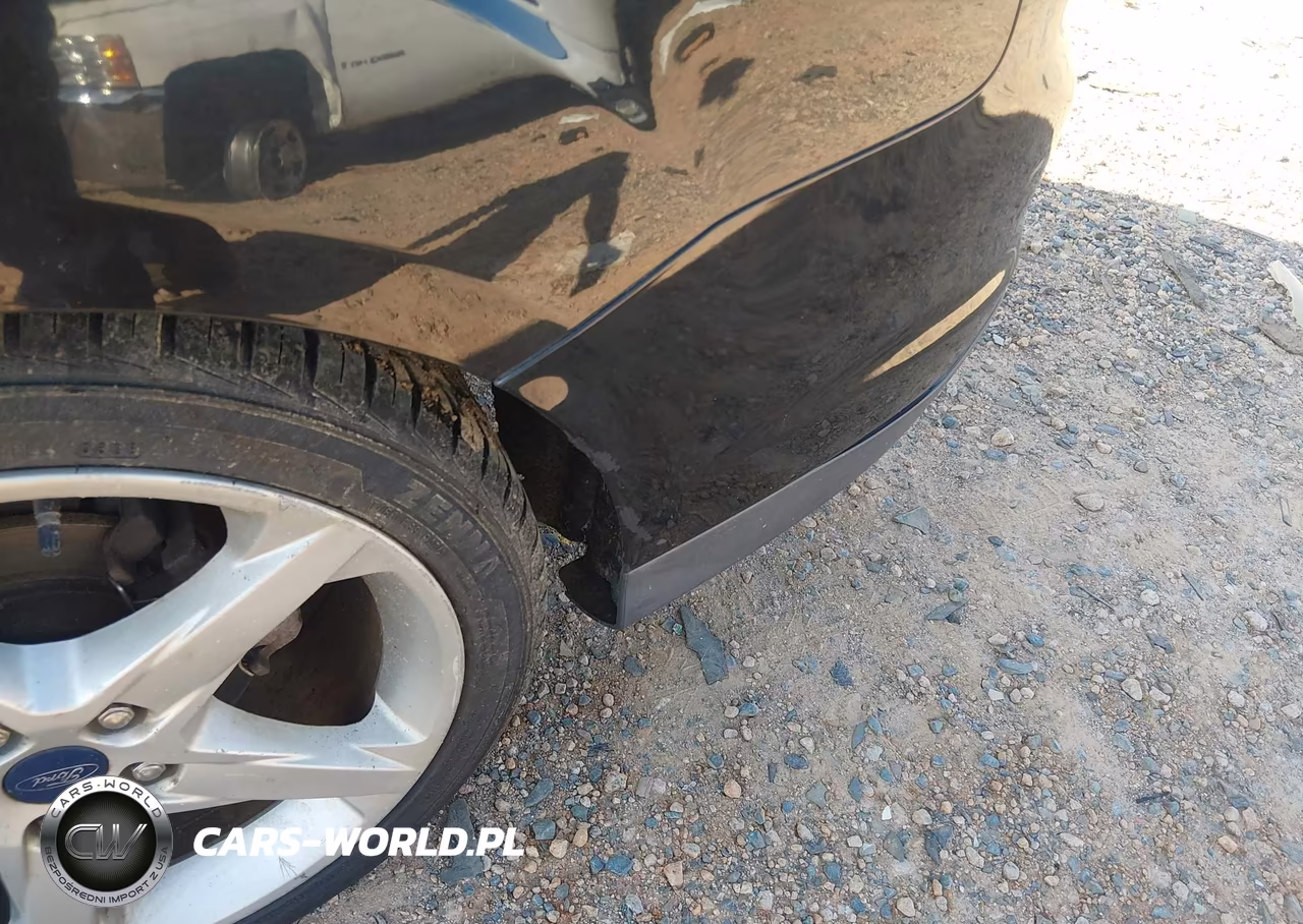 2013 Ford Focus Titanium VIN:1FADP3J20DL231490 - 14