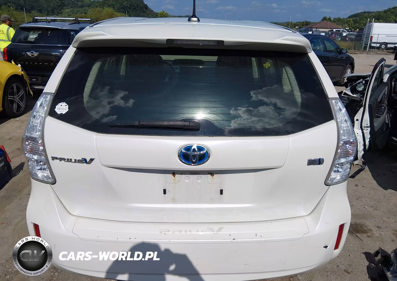 2013 Toyota Prius V Five VIN:JTDZN3EU4D3289376 - 16