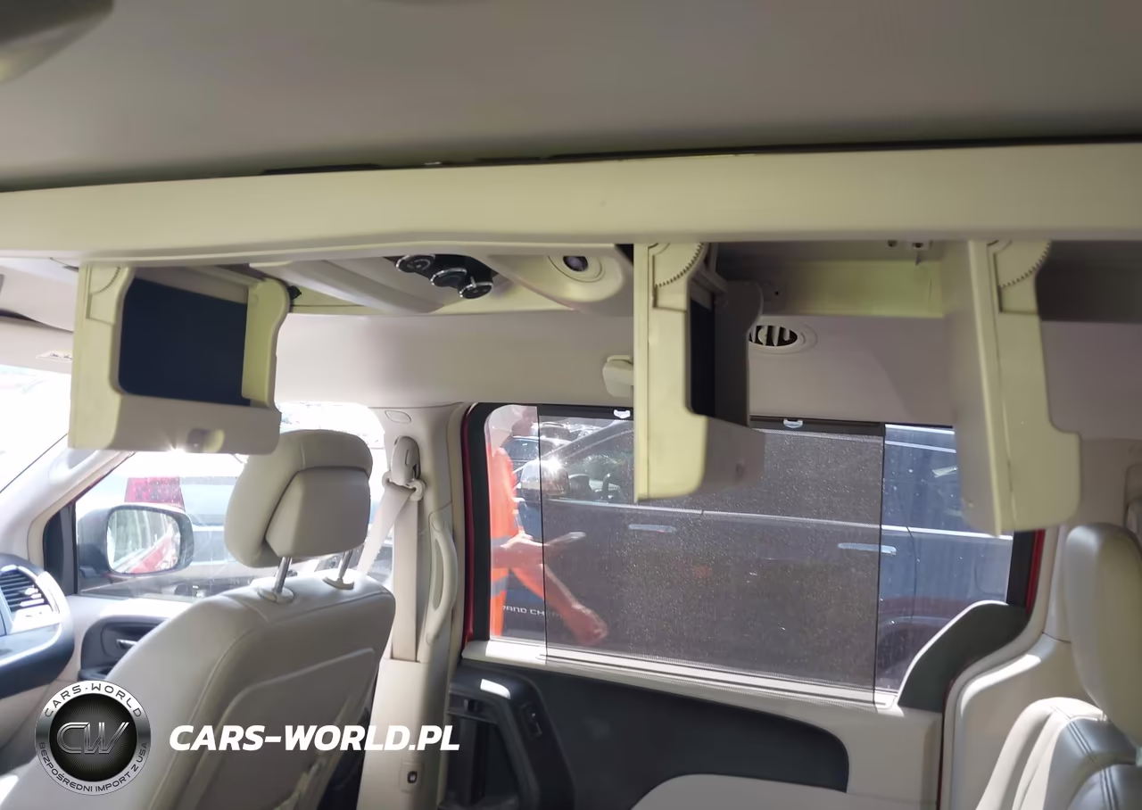 2011 Chrysler Town & Country Touring-L VIN:2A4RR8DGXBR682326 - 19
