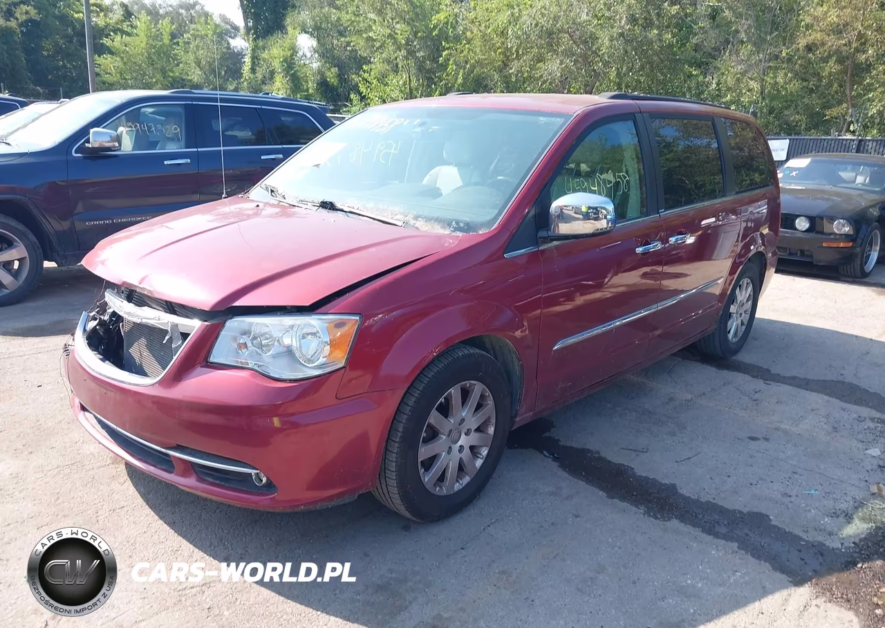 2011 Chrysler Town & Country Touring-L VIN:2A4RR8DGXBR682326 - 2