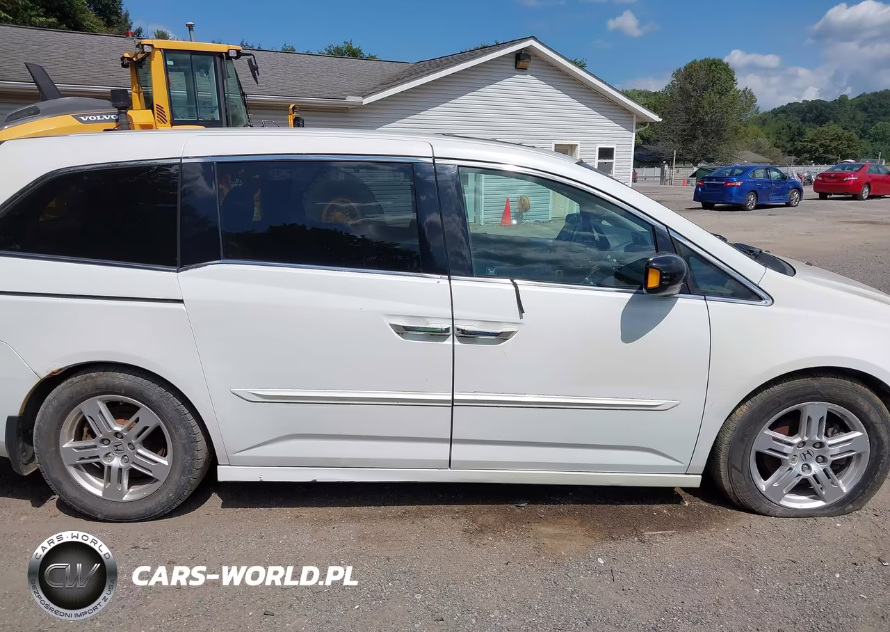 2012 Honda Odyssey Touring-Touring Elite VIN:5FNRL5H93CB118953 - 13