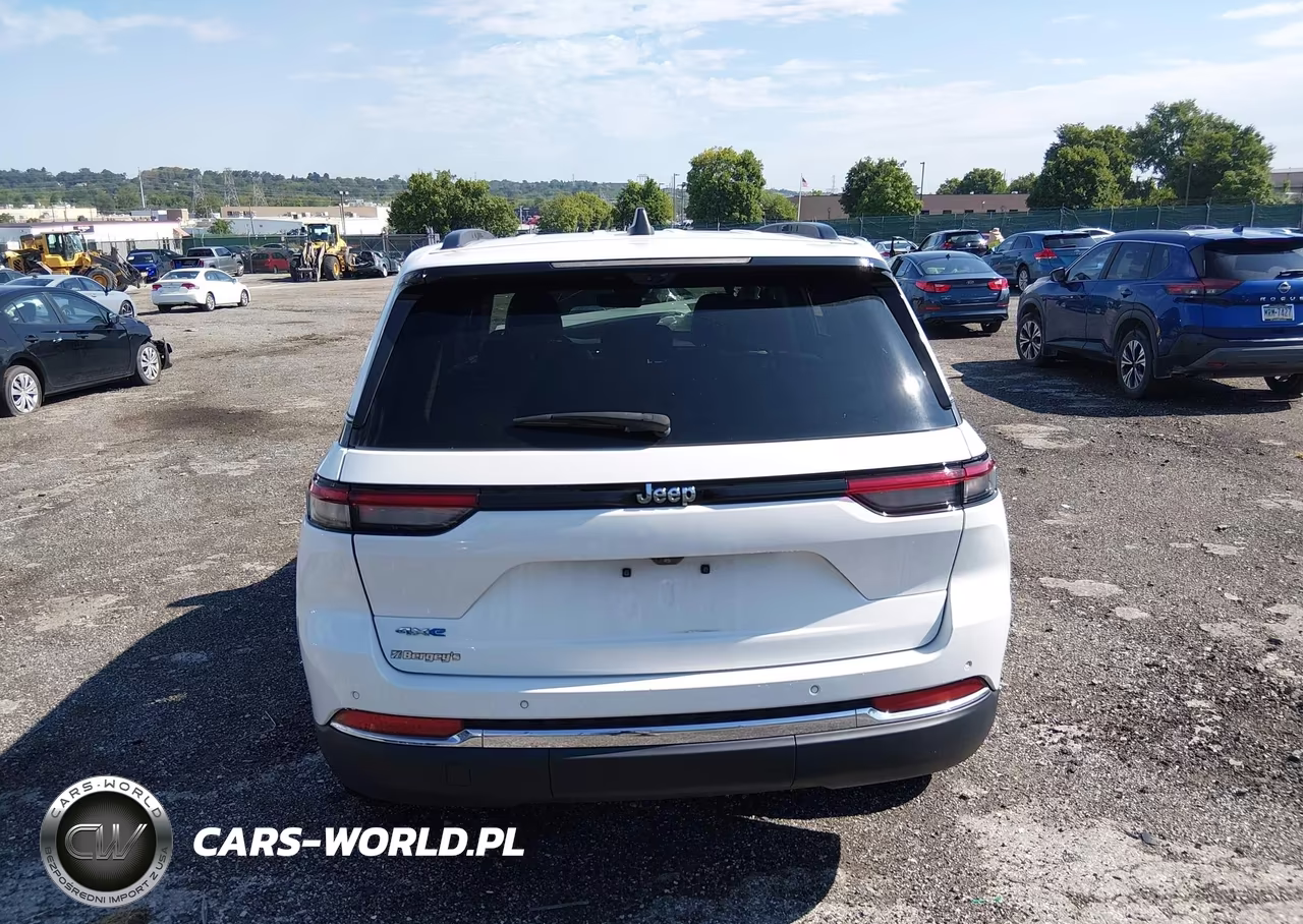 2022 Jeep Grand Cherokee 4Xe Limited 4X4 VIN:1C4RJYB68N8721454 - 16