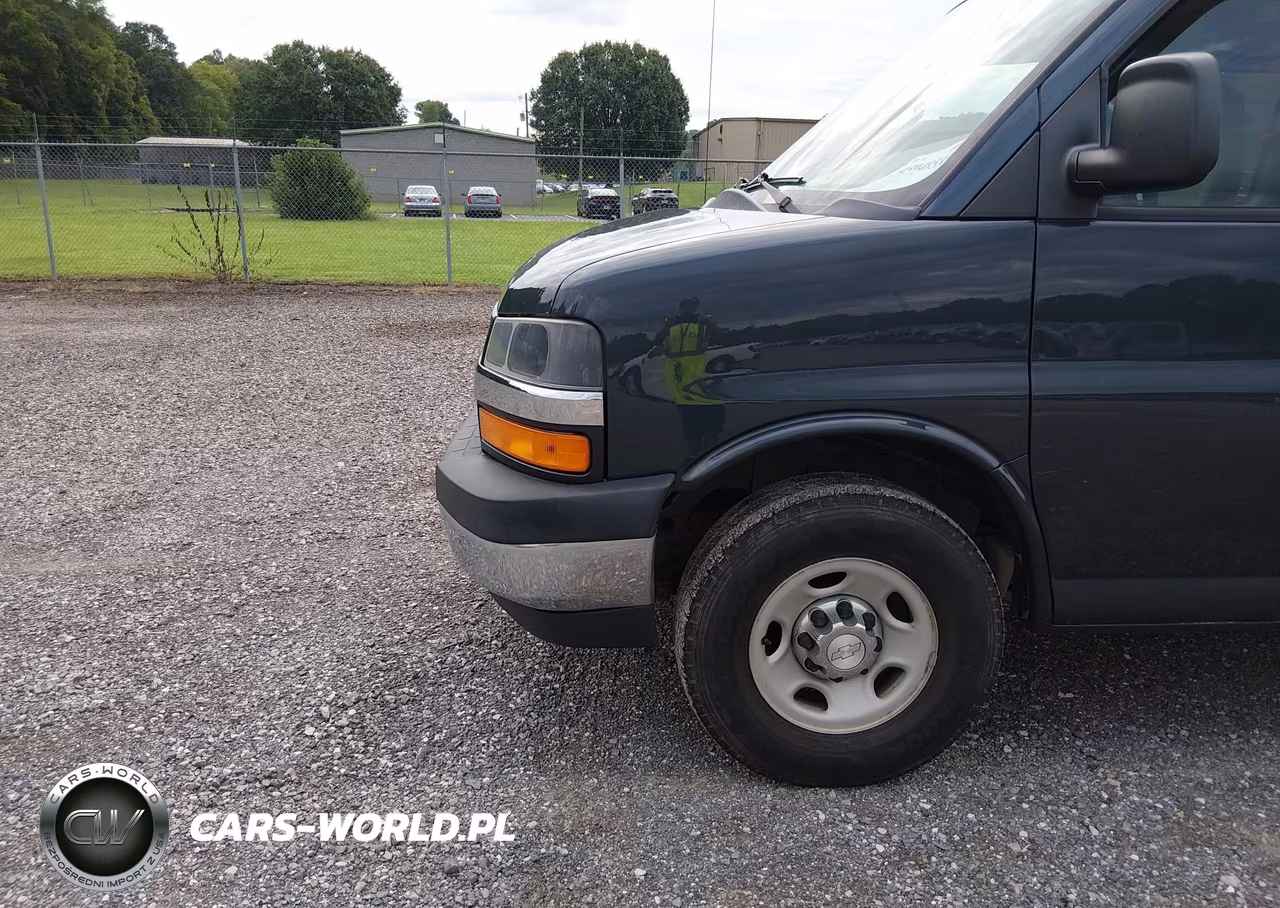 2017 Chevrolet Express 3500 Lt VIN:1GAZGPFF5H1274431 - 14